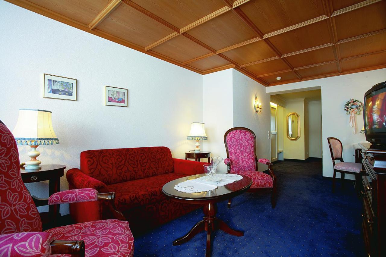 Hotel Hirlanda Zürs Rum bild